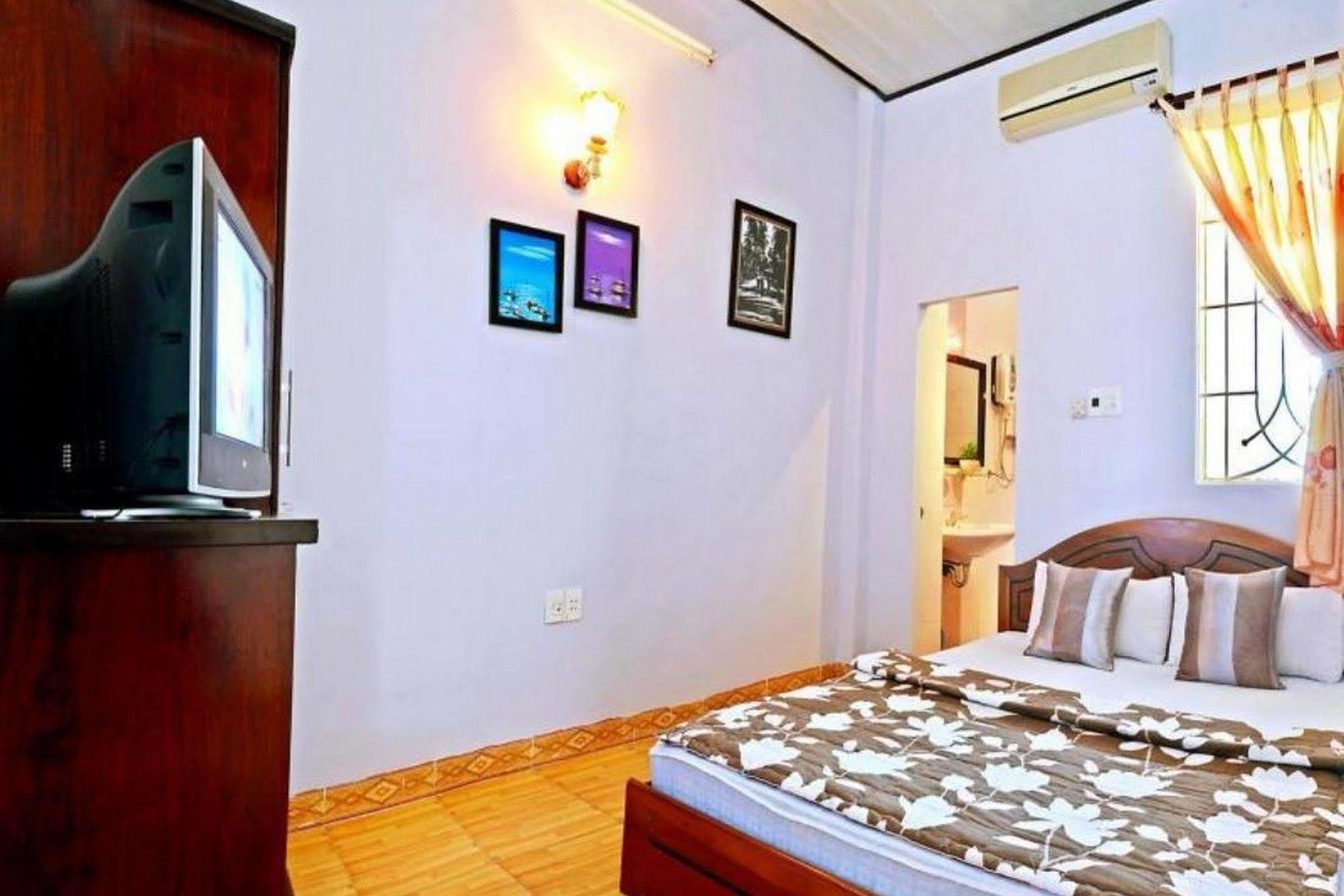 Green Garden Homestay Хоян Екстер'єр фото